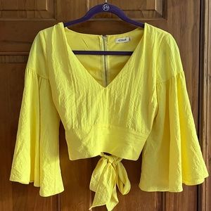 Essue yellow blouse